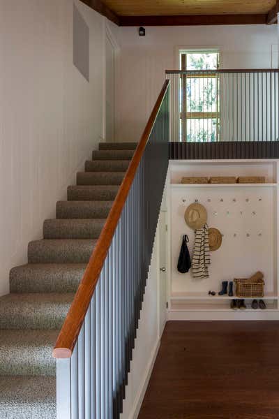  Mid-Century Modern Country House Entry and Hall. Sonoma County Family Getaway by McCaffrey Design Group.