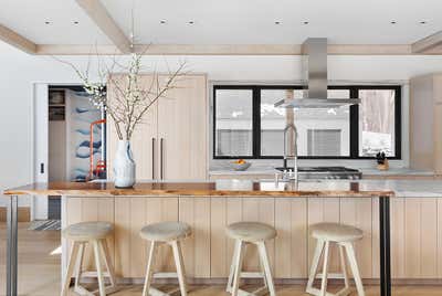  Contemporary Vacation Home Kitchen. Berkshires Mountain Retreat by Workshop APD.