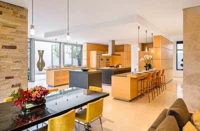  Contemporary Family Home Kitchen. Kuwait Estate by The Warner Group Architects, Inc..