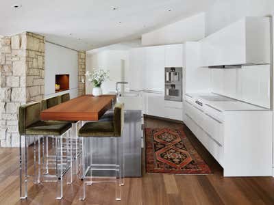  Mid-Century Modern Family Home Kitchen. Desert Modern by M Interiors.