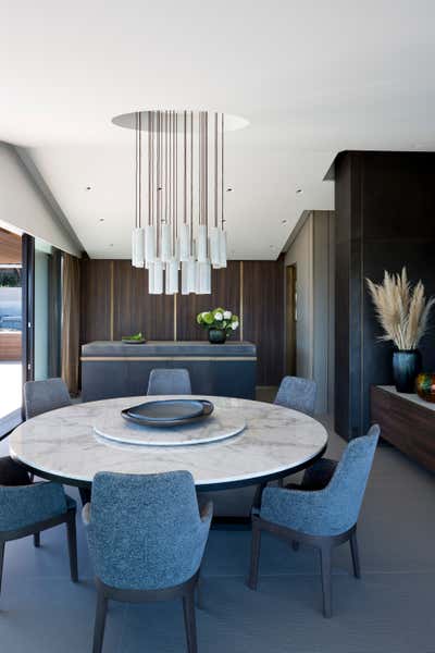  Contemporary Dining Room. Villa Emma in Costa Smeralda by Mario Mazzer Architects.