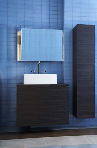  Eclectic Apartment Bathroom. Luxurious Apartment  by Amathea Ltd.