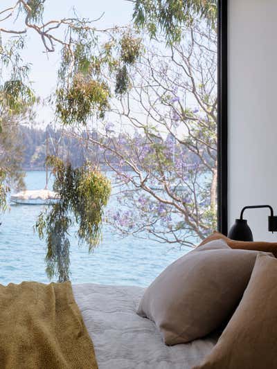  Beach Style Bedroom. Collector House by Arent&Pyke.