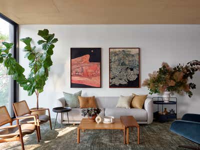  Mid-Century Modern Family Home Living Room. Collector House by Arent&Pyke.