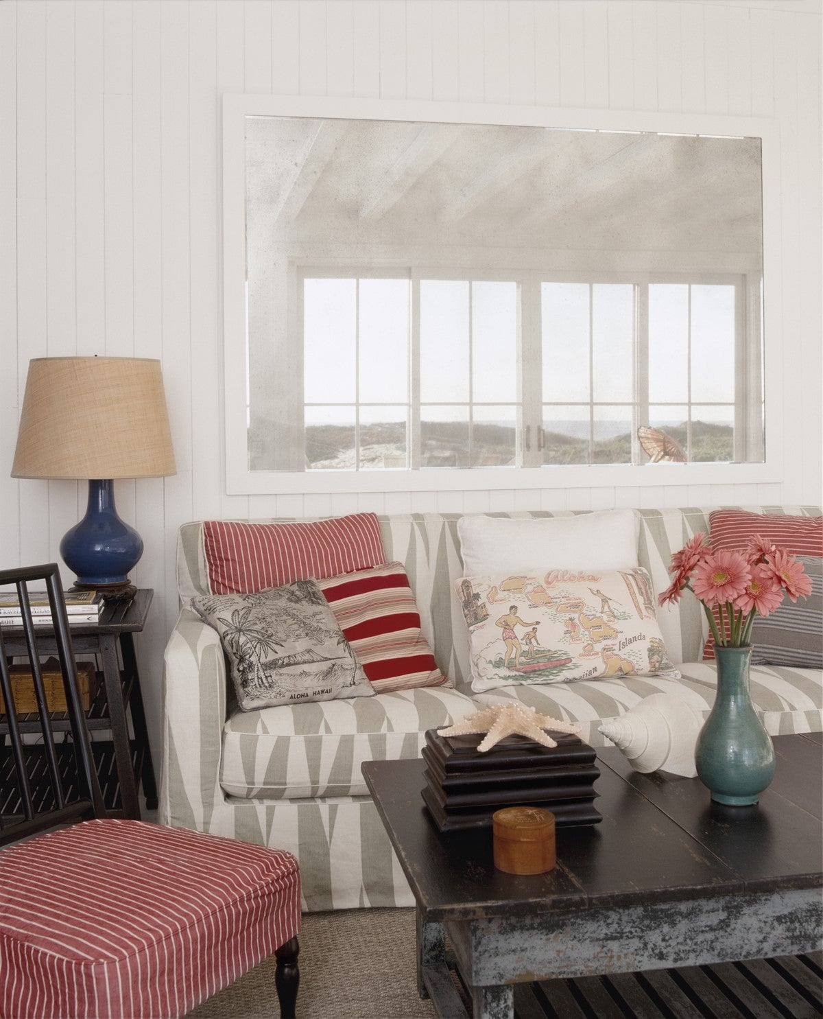 Beach Style Living Room