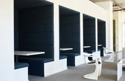 Modern Workspace. Hospitality / Commercial by Darryl Carter Inc..