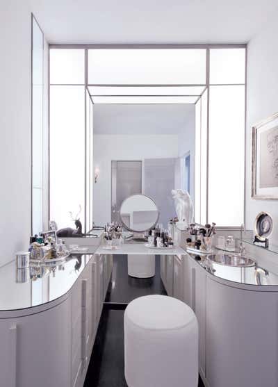  Contemporary Family Home Bathroom. Art Moderne Redux in Los Angeles by Kerry Joyce Associates, Inc..