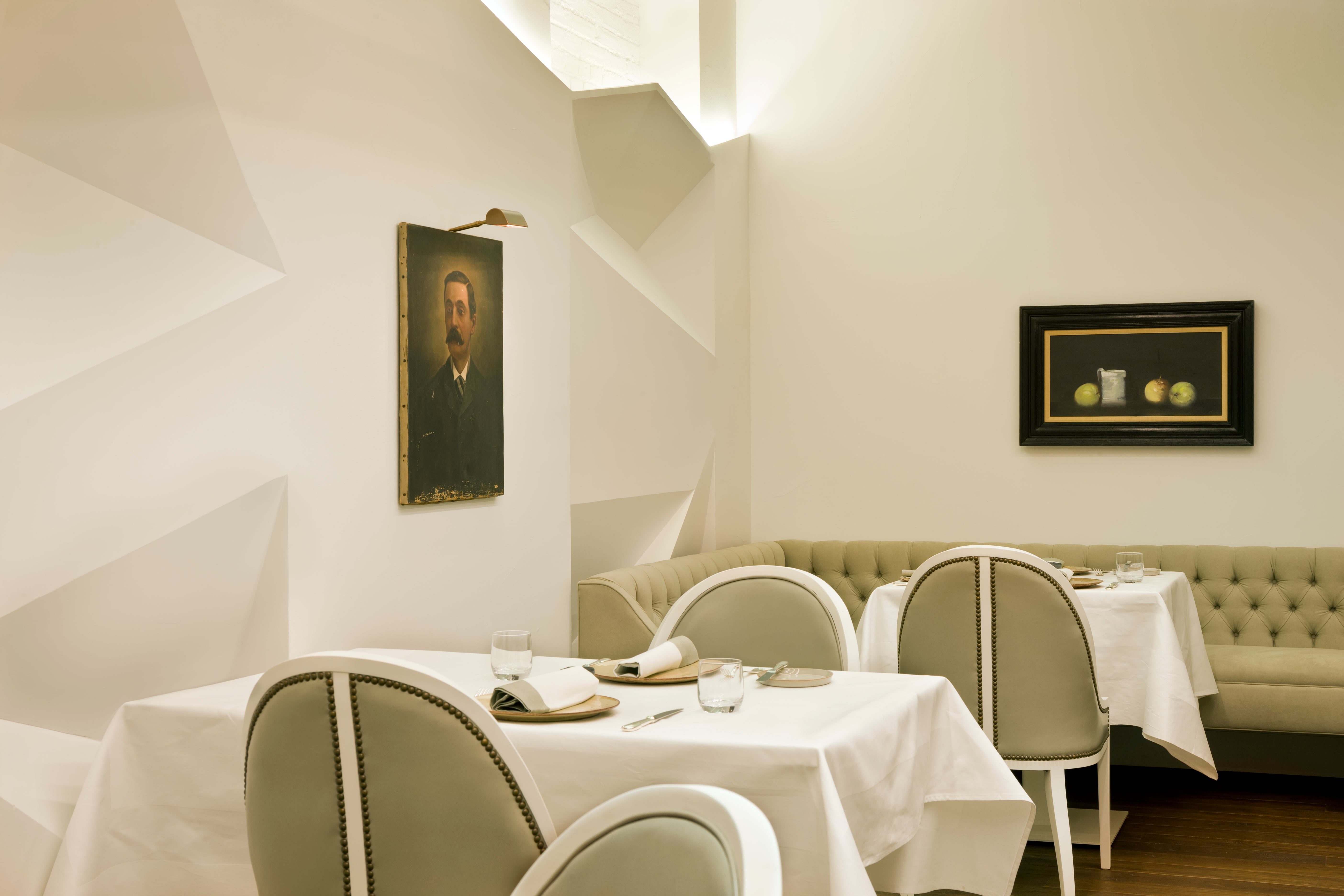 Transitional Dining Room