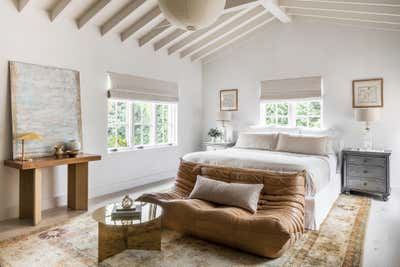  Mediterranean Bedroom. Mediterranean Villa by Collarte Interiors.