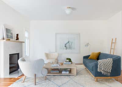  Contemporary Beach House Living Room. Beach House by Medium Plenty.
