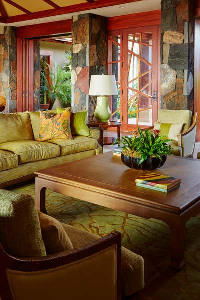  Tropical Vacation Home Living Room. Royal Kanae by Willman Interiors / Gina Willman ASID.