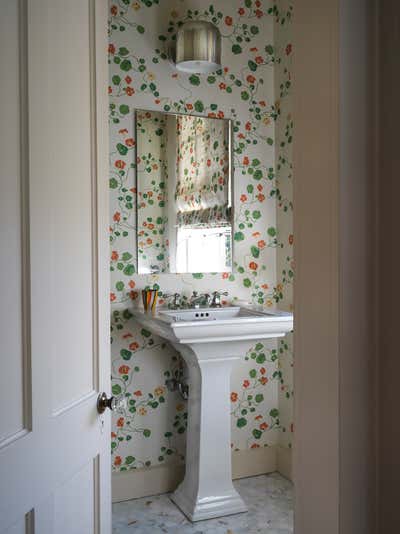  Traditional Family Home Bathroom. Farmington Valley Greek Revival  by Hendricks Churchill.