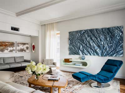  Contemporary Apartment Living Room. Family Residence by Malyev Schafer Ltd.