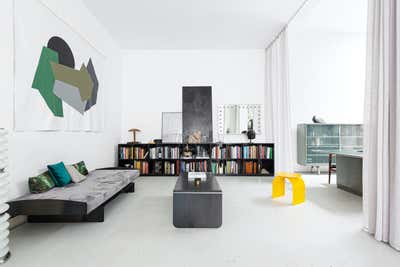  Industrial Living Room. Milano loft by Spinzi.