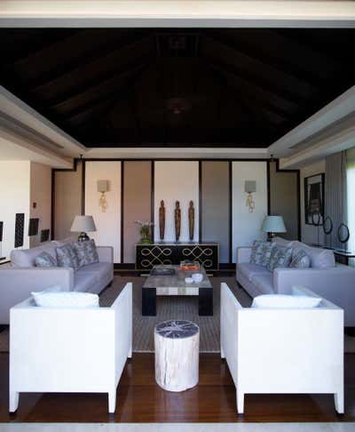  Modern Beach House Living Room. Villa - Thailand by Thorp.