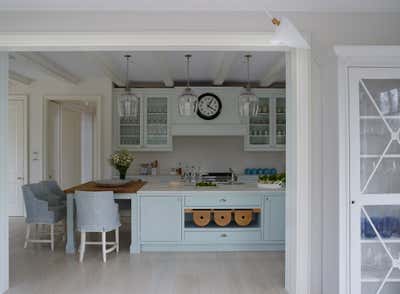  British Colonial Country House Kitchen. The Hamptons by Thorp.