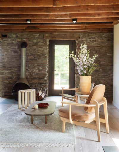  Country Living Room. CALLICOON STONE HOUSE by General Assembly .