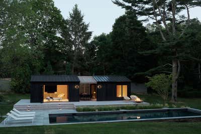  Contemporary Vacation Home Exterior. SHELTER ISLAND by General Assembly .