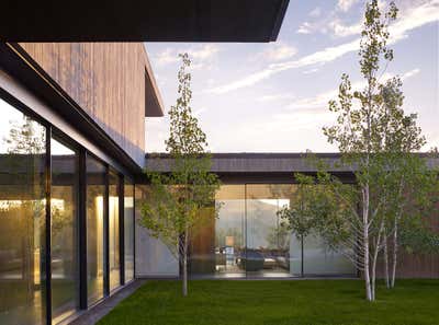 Modern Country House Exterior. Mountain Modern by Robbins Architecture.
