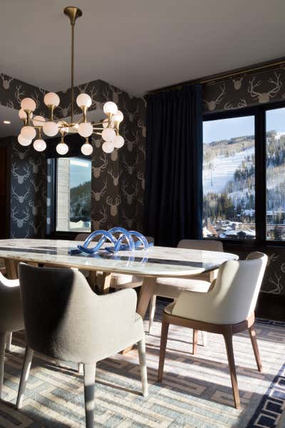  Mid-Century Modern Vacation Home Dining Room. The Lion by Sofia Aspe Interiorismo.