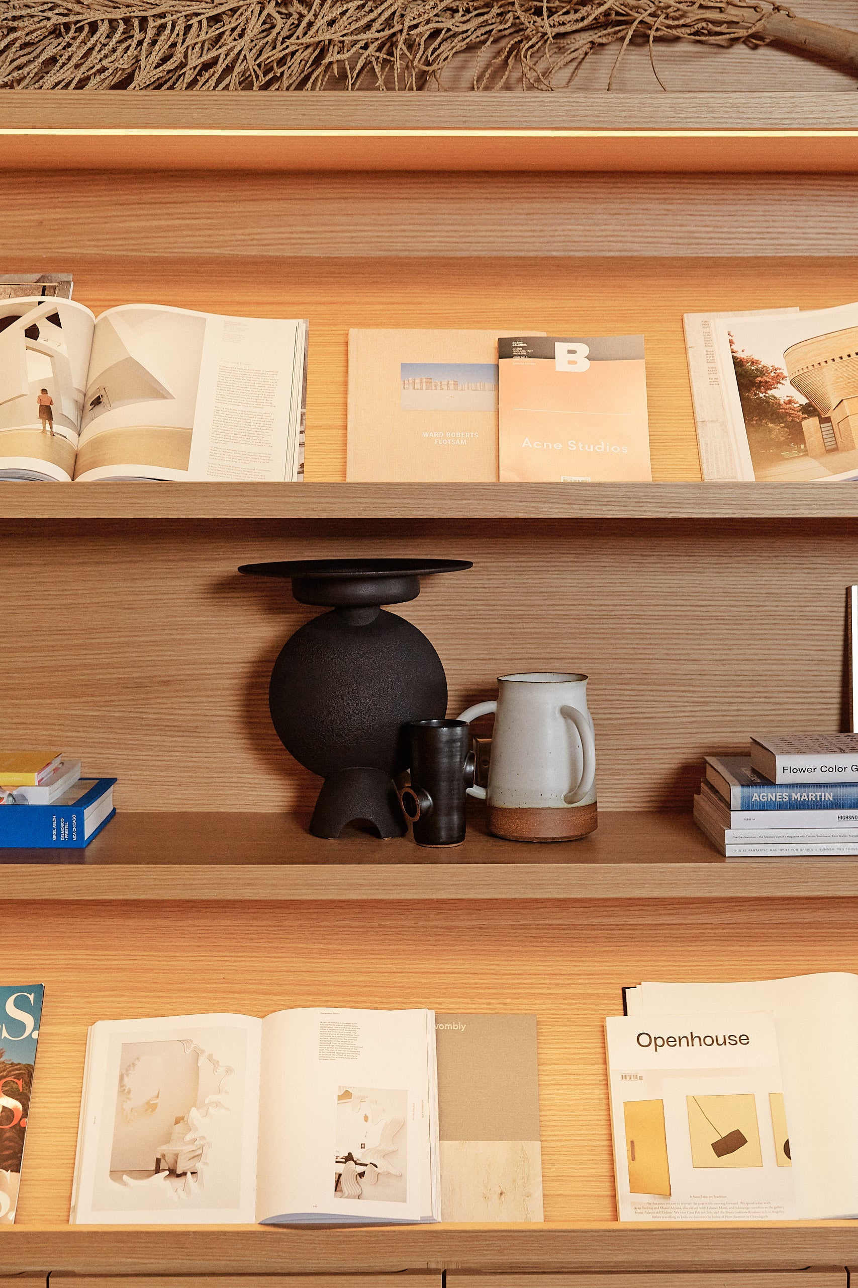 Organic Lobby and Reception