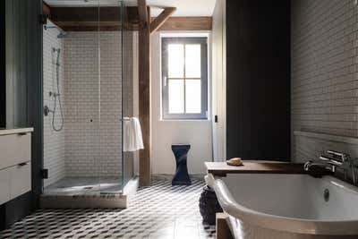  Rustic Family Home Bathroom. Fox Hall Barn & Pool by BarlisWedlick Architects LLC.