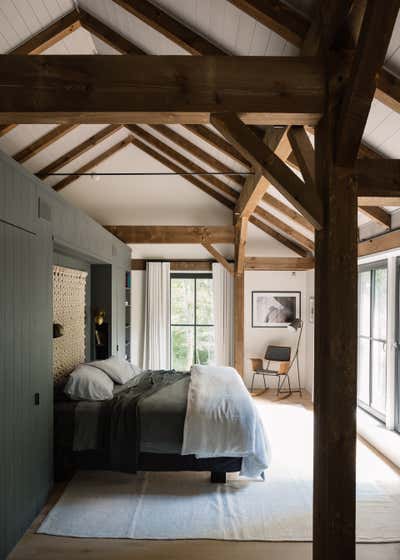  Rustic Bedroom. Fox Hall Barn & Pool by BarlisWedlick Architects LLC.