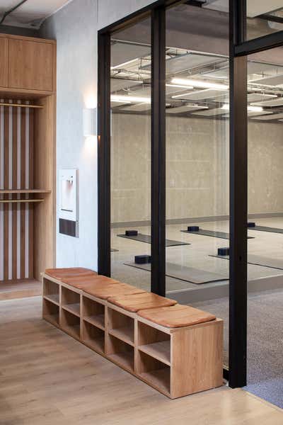  Healthcare Open Plan. 423 Yoga Los Angeles by The Luster Kind.