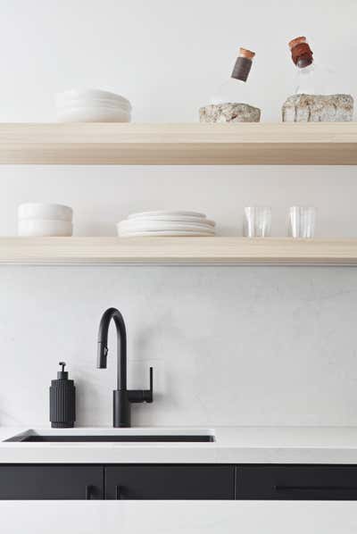  Minimalist Family Home Kitchen. Rosethorn by Atelier Riot.