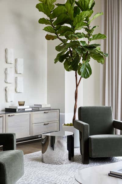  Mid-Century Modern Apartment Living Room. Upper East Side Apartment by GRISORO studio.