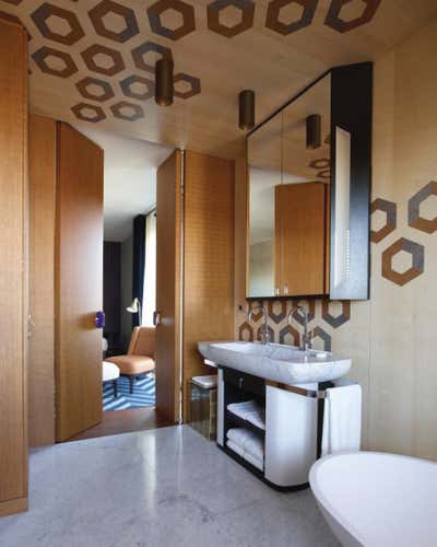  Traditional Scandinavian Apartment Bathroom. Penthouse Italy by Studio Catoir.