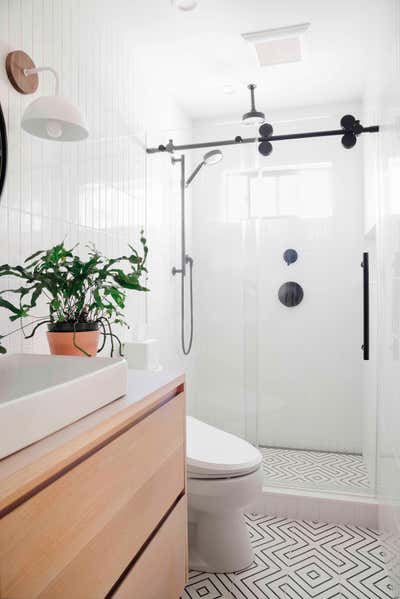  Coastal Bathroom. Corte Madera Modern by Designcandy Interiors.