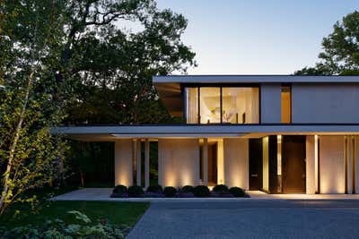  Minimalist Family Home Exterior. Ravine House by Robbins Architecture.