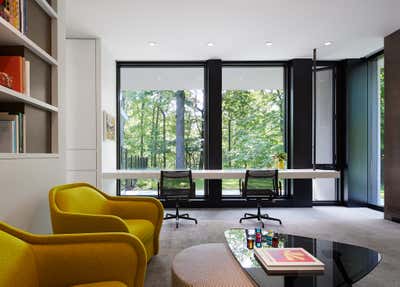  Minimalist Family Home Office and Study. Ravine House by Robbins Architecture.