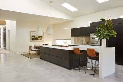  Contemporary Family Home Kitchen. The Hamptons in Studio City by 22 INTERIORS.