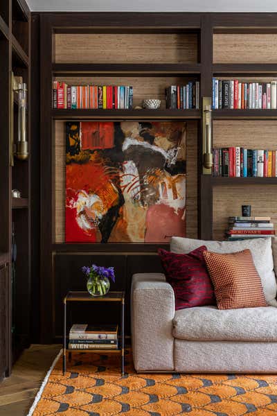  Mid-Century Modern Family Home Living Room. Wimbledon by Samantha Todhunter Design Ltd..