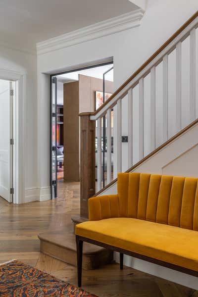 Contemporary Entry and Hall. Wimbledon by Samantha Todhunter Design Ltd..