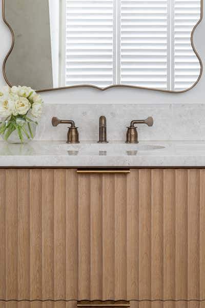  Contemporary Modern Family Home Bathroom. Wimbledon by Samantha Todhunter Design Ltd..