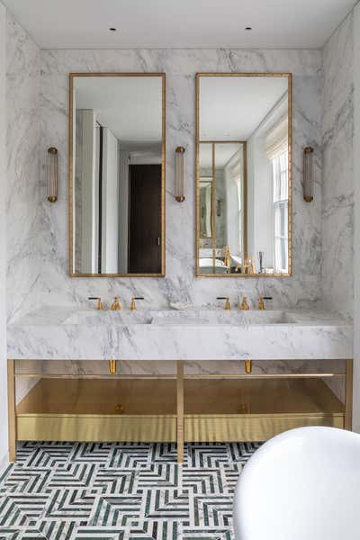  Contemporary Modern Family Home Bathroom. Holland Park by Samantha Todhunter Design Ltd..