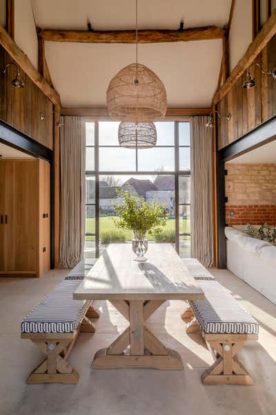 Country Rustic Country House Open Plan. Dorset Barns by Samantha Todhunter Design Ltd..