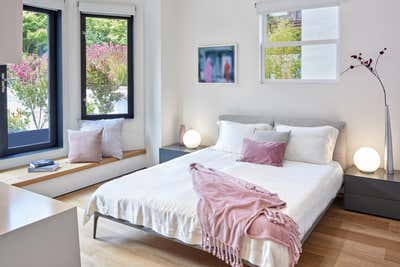  Modern Apartment Bedroom. San Francisco Home by Maydan Architects.