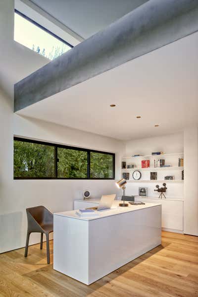  Minimalist Family Home Workspace. Floating Boxes by Maydan Architects.