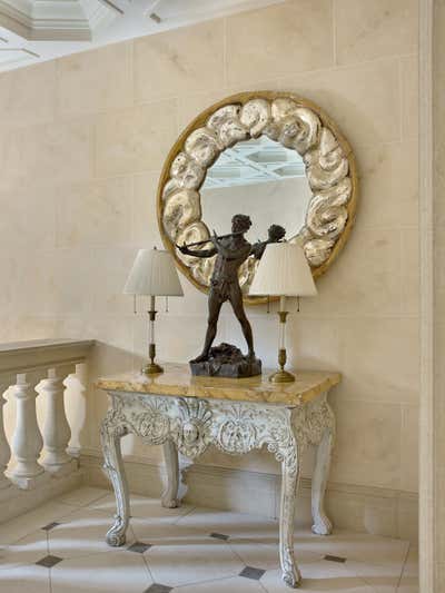  Mediterranean Entry and Hall. Palm Beach Residence by Bunny Williams Inc..