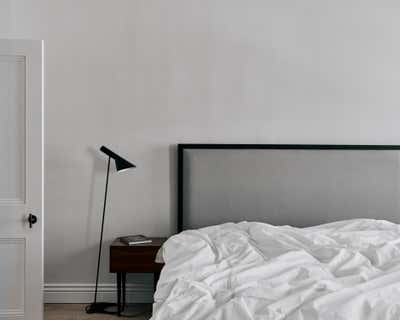  Minimalist Family Home Bedroom. The Boltons Residence by Originate Architects.