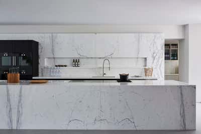  Contemporary Mid-Century Modern Kitchen. Little Venice Residence by Originate Architects.