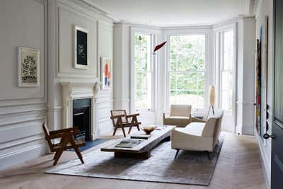  Minimalist Living Room. Little Venice Residence by Originate Architects.