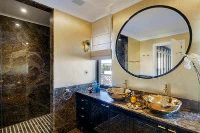  Hollywood Regency Family Home Bathroom. The Blue House by OMNU.