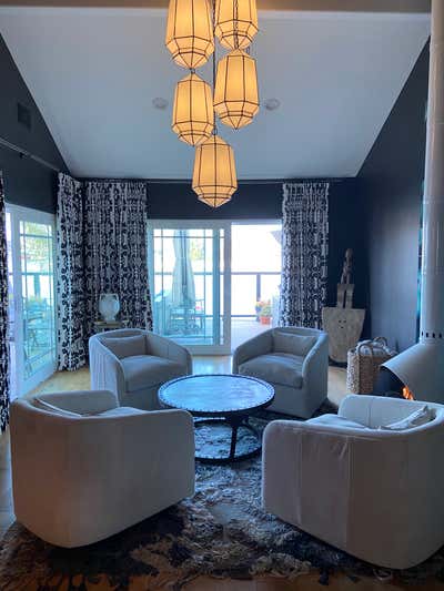  Modern Vacation Home Living Room. Mandalay Bay by Yvonne Randolph LLC.