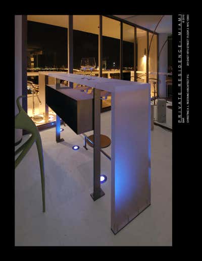  Modern Apartment Bar and Game Room. MIAMI PENTHOUSE APARTMENT by Christine A.L. Restaino Architect P.C..