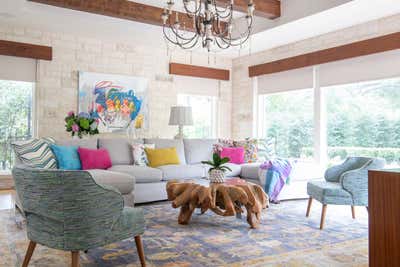  Traditional Vacation Home Living Room. Austin Second Home by Kim Armstrong interior design.